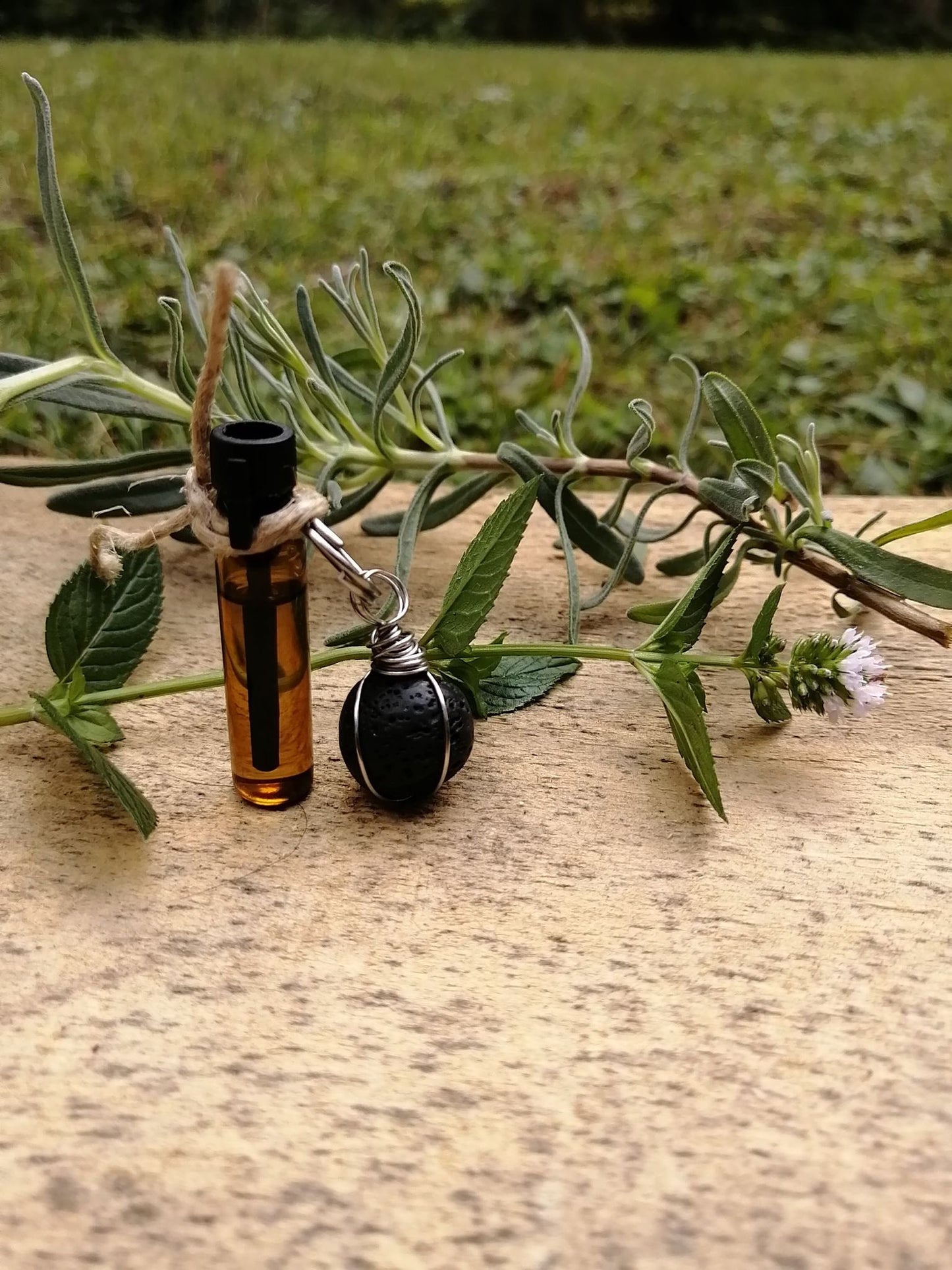 Pendentif naturel pour collier à chat. Pour aider les allergies. Mon Matou a des Allergies Les sens ciels des champs