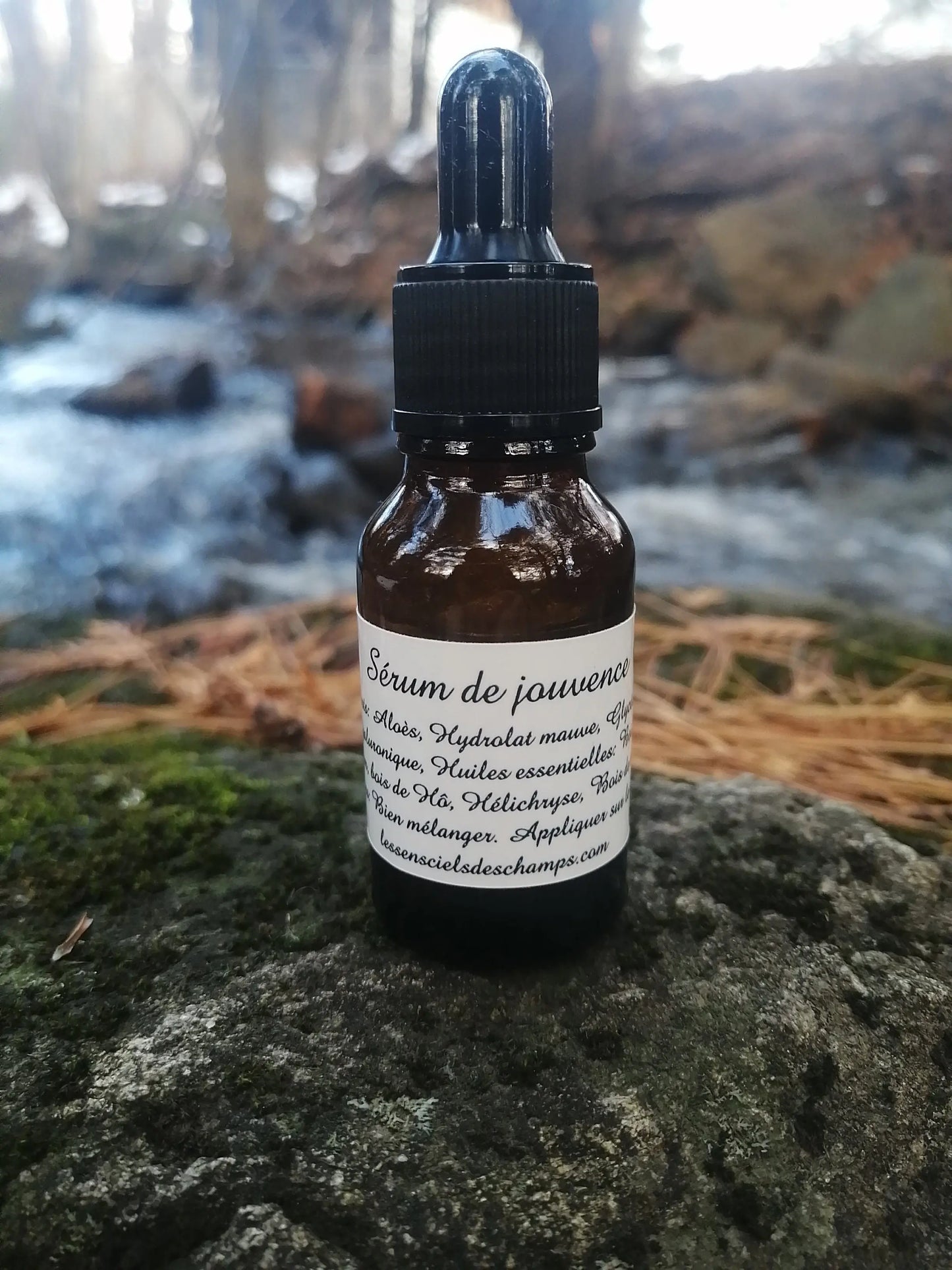 Sérum de jouvence (avec des huiles essentielles d'une grande qualité) Les sens ciels des champs